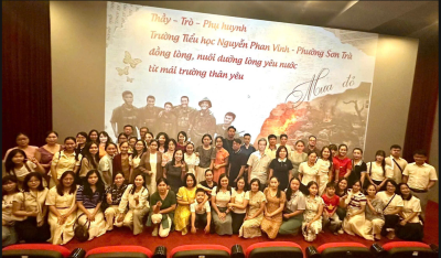 SINH HOẠT CHUYÊN ĐỀ “ UỐNG NƯỚC NHỚ NGUỒN - BỒI DƯỠNG LÝ TƯỞNG CÁCH MẠNG CHO CÁN BỘ, ĐẢNG VIÊN”