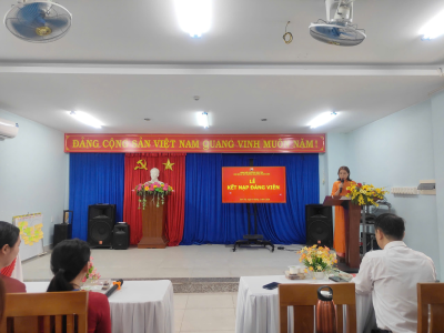 🎉 CHI BỘ TRƯỜNG TIỂU HỌC NGUYỄN PHAN VINH TỔ CHỨC LỄ KẾT NẠP ĐẢNG VIÊN MỚI 