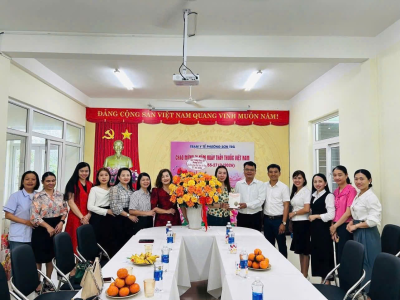 🌸 TRƯỜNG TIỂU HỌC NGUYỄN PHAN VINH CHÚC MỪNG NGÀY THẦY THUỐC VIỆT NAM 27/02