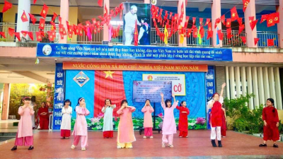 SINH HOẠT KỶ NIỆM NGÀY QUỐC TẾ PHỤ NỮ 8/3