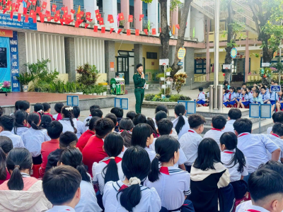 TRƯỜNG TIỂU HỌC NGUYỄN PHAN VINH TỔ CHỨC TIẾT HỌC BIÊN PHÒNG: “THIẾU NHI VỚI BIỂN, ĐẢO CỦA TỔ QUỐC” 