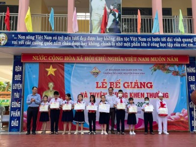 Lễ Bế giảng năm học 2021-2022