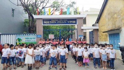 Trường TH Nguyễn Phan Vinh tổ chức đón các cháu mầm non Trường Mầm non Rạng Đông đến tham quan, trải nghiệm.